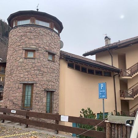 Appartamento La Torre Predazzo Buitenkant foto